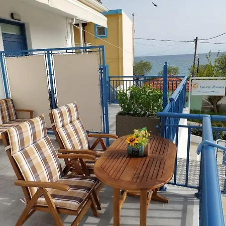 Lovely Finikounta