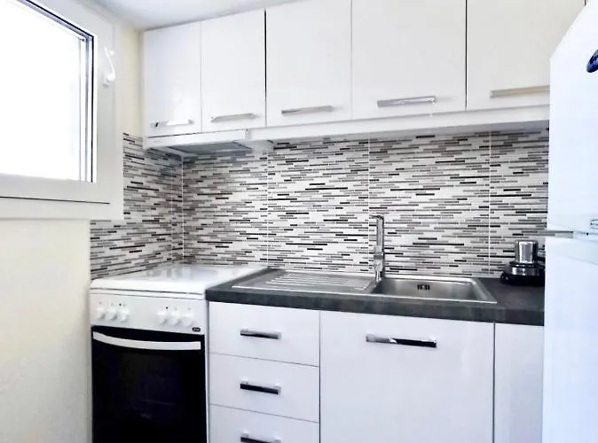 Lovely Апартаменты Финикунда